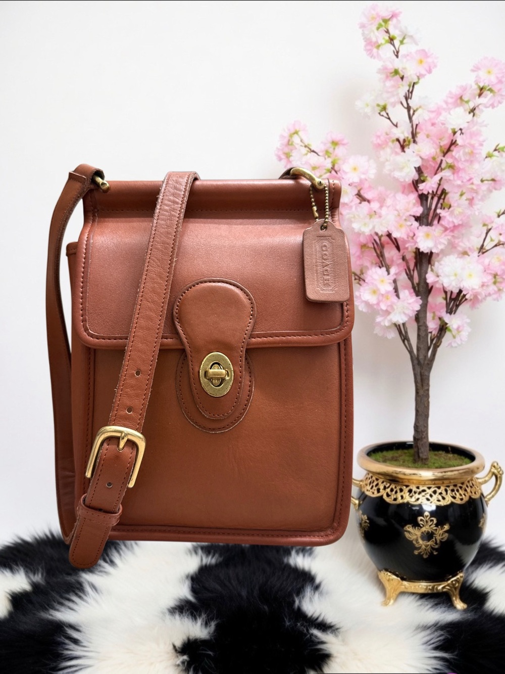 1995 VINTAGE COACH MURPHY CROSSBODY BAG